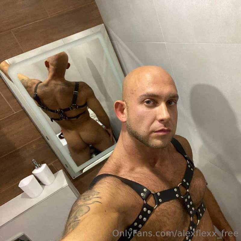 alexflexx_free image #1