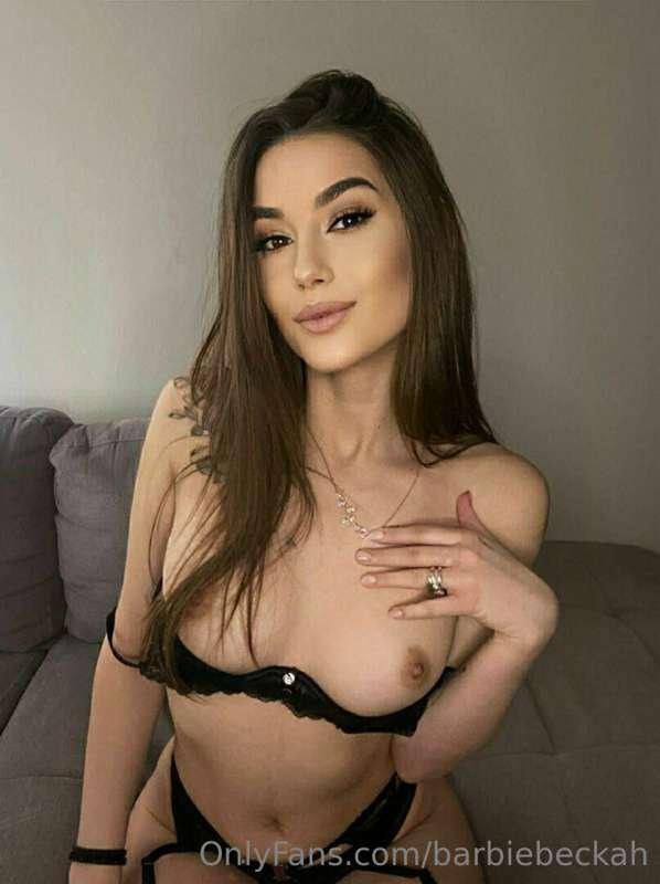 🟢FREE💥online now💥FREE🟢

My friend   @passion_babe69

  flows..