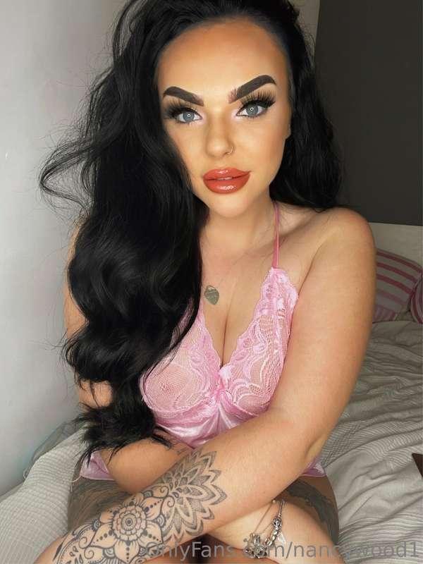 can i make you cum, please? 🥺🩷