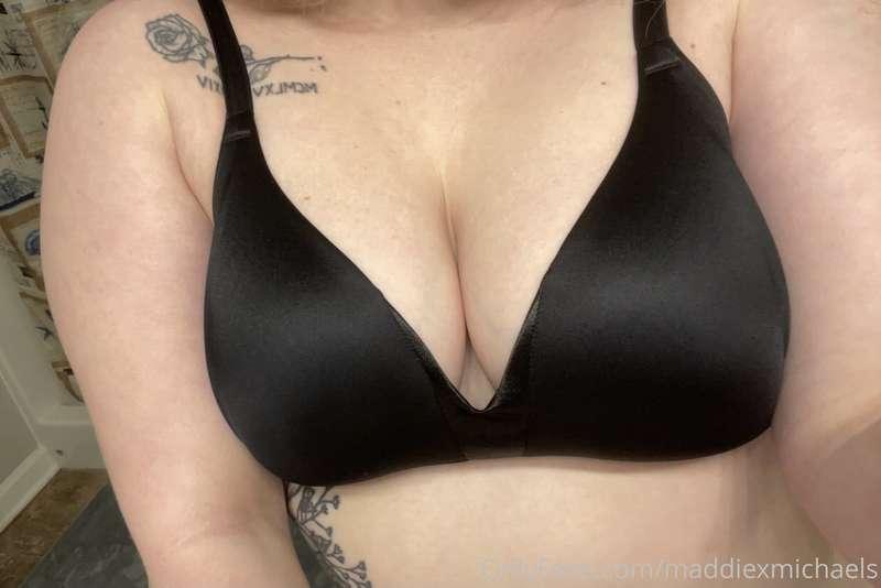 🤤🖤