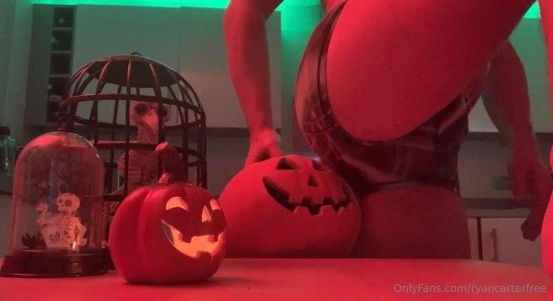 Happy Halloween! 🎃 Just $3 for a month of Alpha ass gas on t..