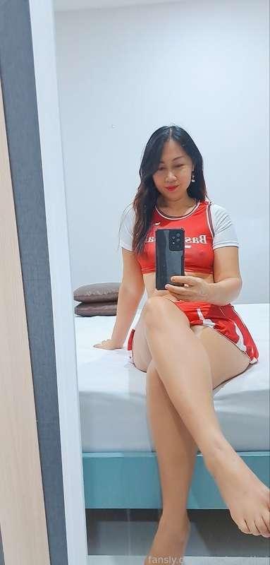 Good morning 😈😍who's ready to masturbate? 

#cute #asian #thai #babe #selfie 