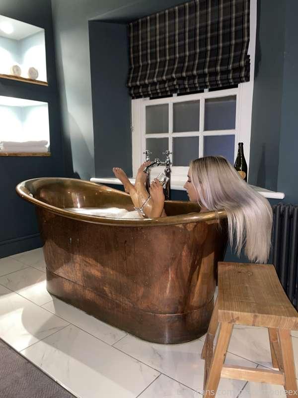 Care to join me? 💦