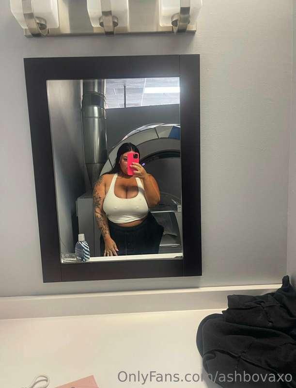 Open for a surprise 🥰 love ya 😘😘😘