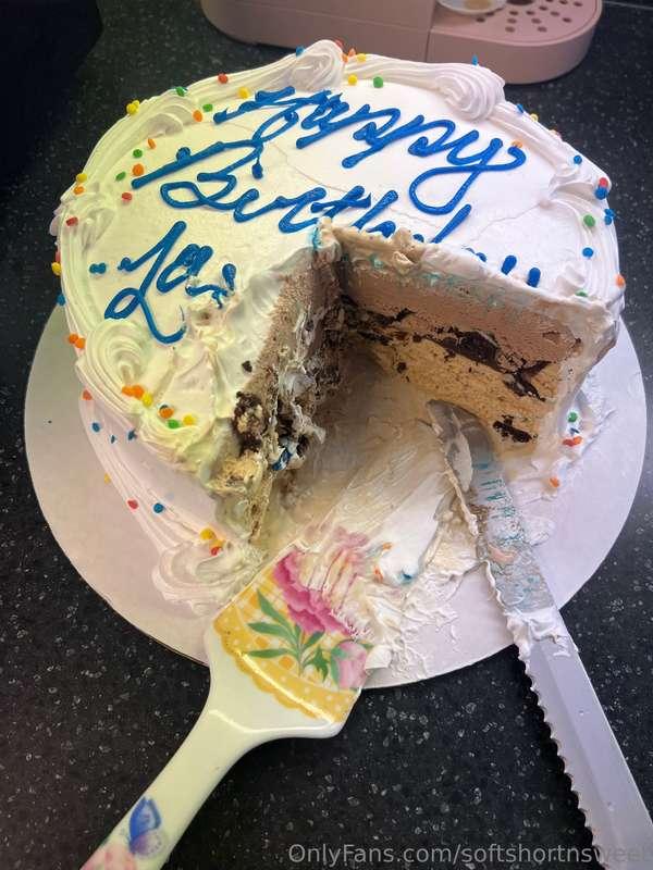 Cake today at work 🤭