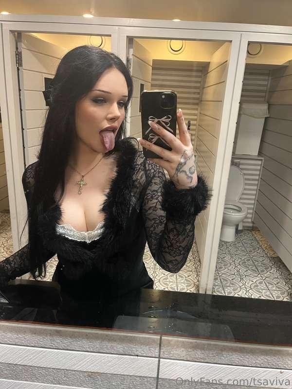 I think my tongue would look better on your dick👅