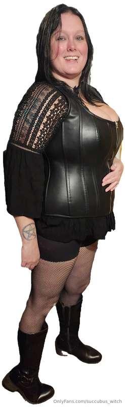 Only a few days till my birthday!   Paypigs and subs who's g..