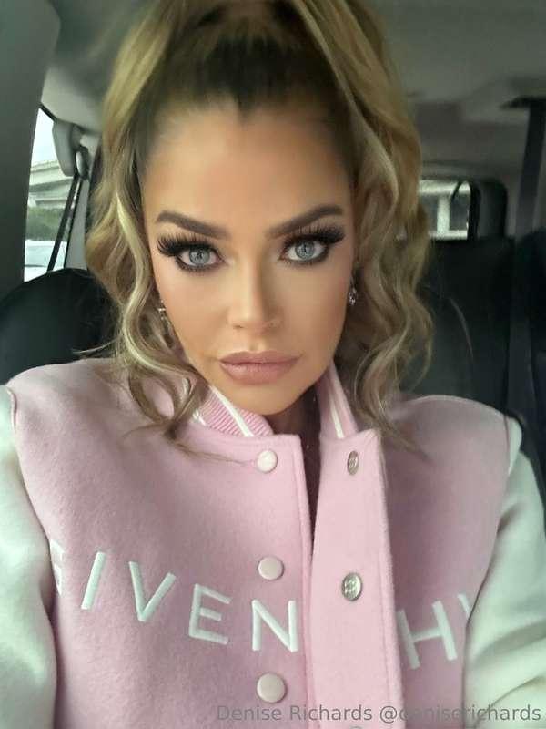 This glam though!