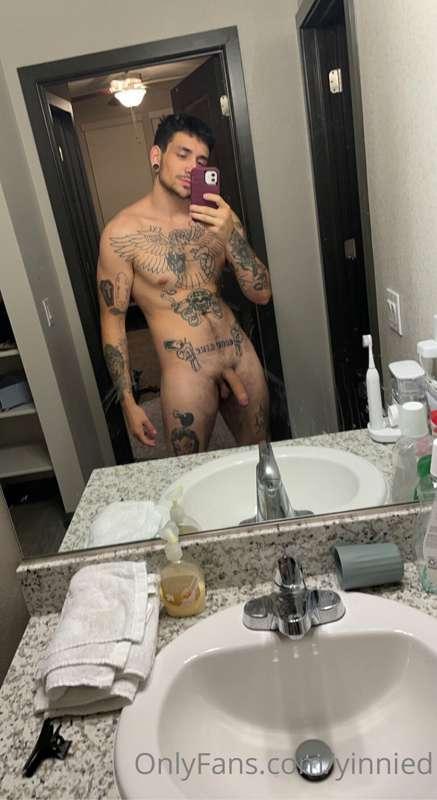 When was the last time I posted a pretty full frontal for ev..