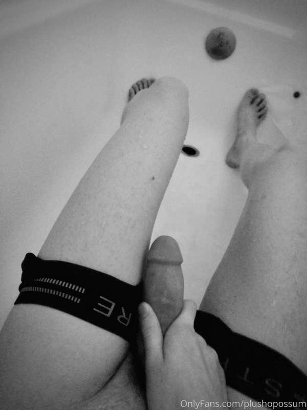 Laying in the tub, hard with some wet undies~