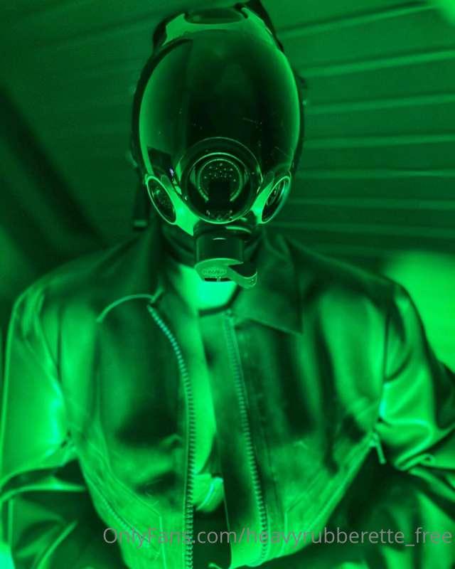 heavyrubberette_free image #1