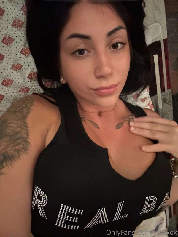 Even good girls can be naughty sometimes😈