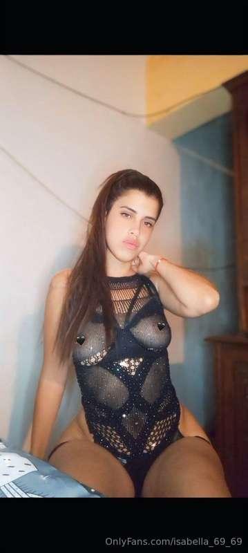 𝐒𝐮𝐬𝐜𝐫𝐢𝐛𝐞 𝐟𝐨𝐫 𝐅𝐑𝐄𝐄 @celee1 @celee1 ONLINE NOW Hi daddy I'm he..