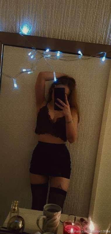 Come see what I have on underneath 💋