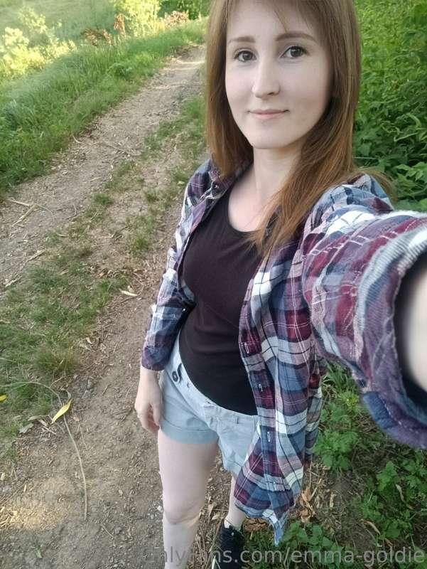 I love spending my free time outside🥰, and walking in the fo..