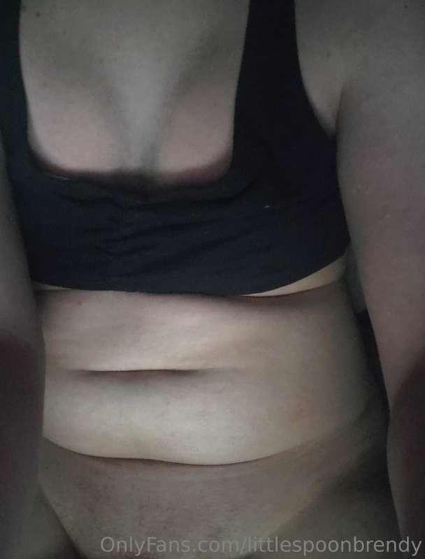 When I get too turned on, this is what starts happen 🥵 Guess..