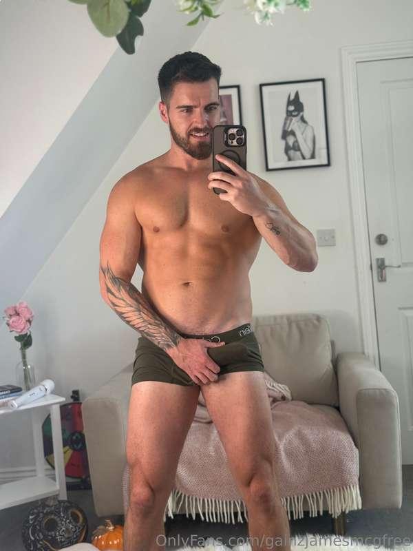 @gainzjamesmcg 👈🏼👀 to see them of all the way 🥵 