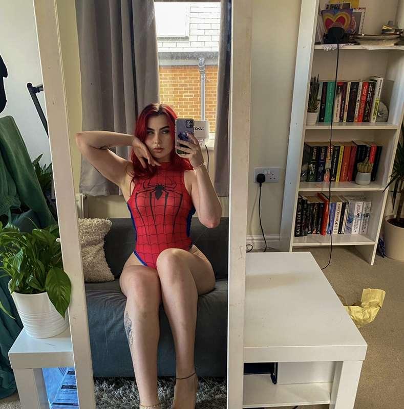 MJ Photoset Officially Uploaded 🕷️🕸️ (50+Pics)