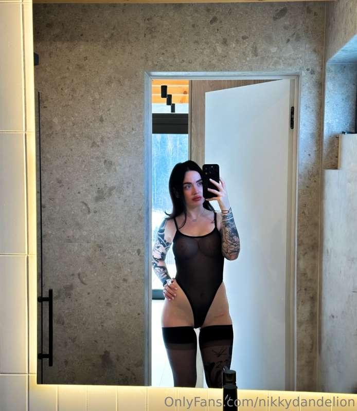 nikkydandelion image #1