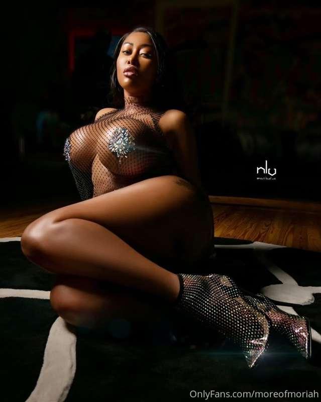 Wondering if you can handle me. Each $5 tip is a BIG YES💦💦