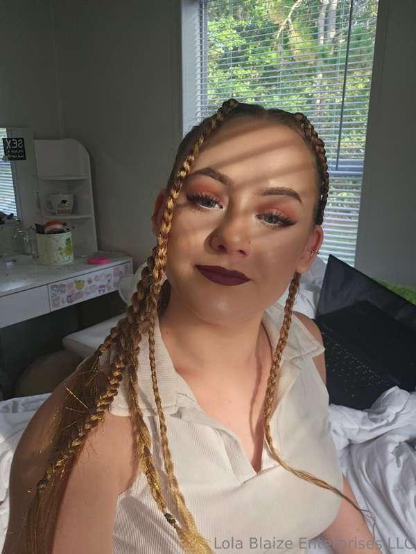 How do you like the last picture?
https://onlyfans.com/lola_..