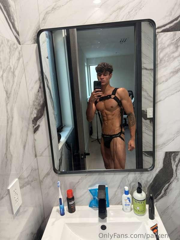 what do we do with this fit? 😏@parkerreidvip 