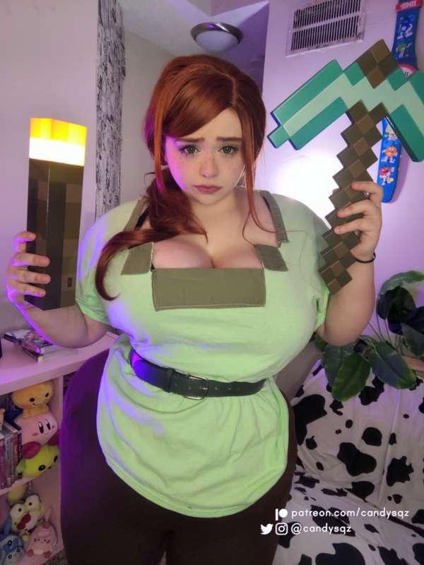 Alex from Minecraft debut!
