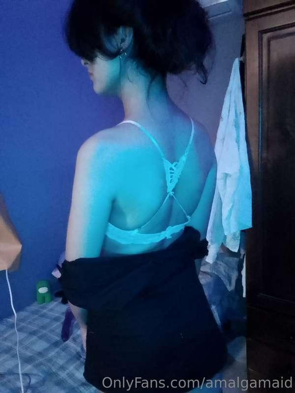 A new set so you can think more about me when you are horny ..