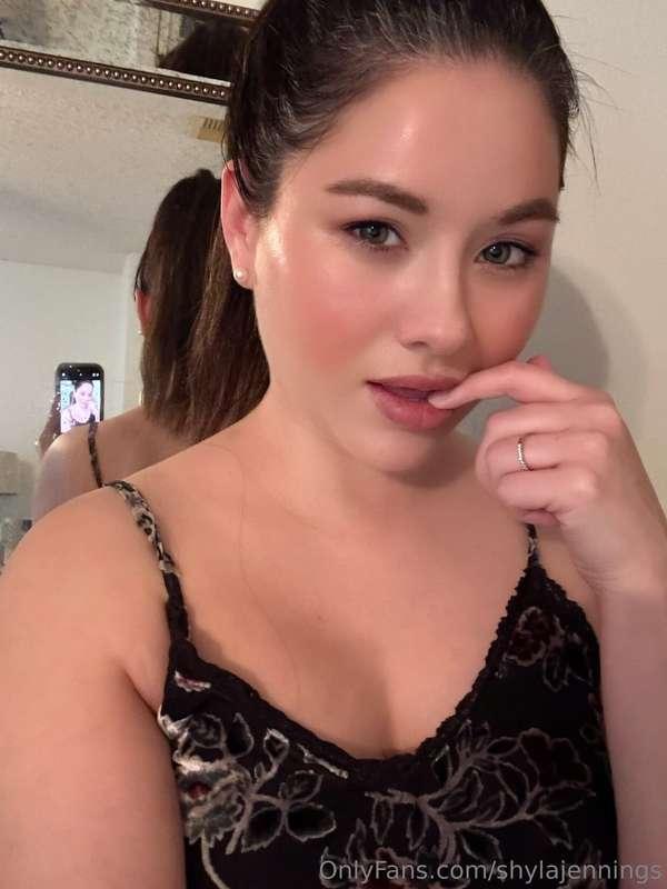 I know how much you like my lingerie 🥺🥺