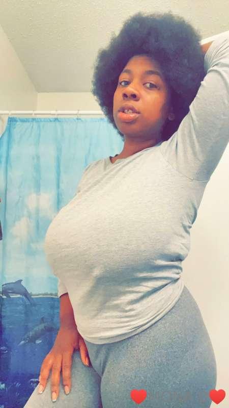 Wanna see me take it all off? 

Unlock this post RIGHT TF NO..