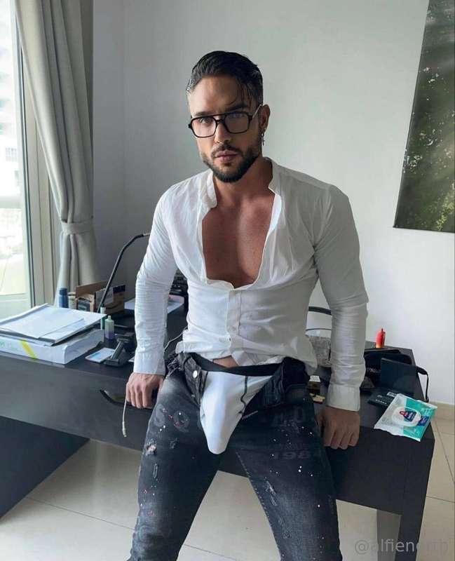 😈 @boy_kevin 🔝🔝 Discover the boldest universe on OnlyFans wi..