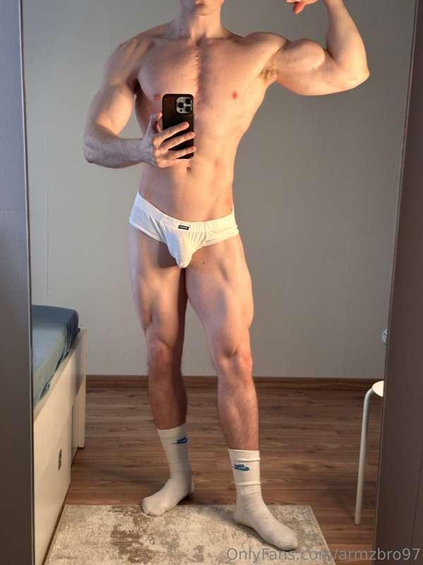 armzbro97 image #4