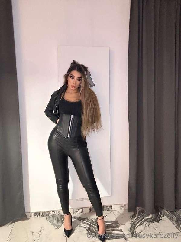 susykarezolly image #1