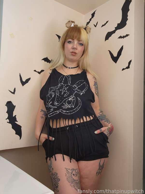 thatpinupwitch image #6