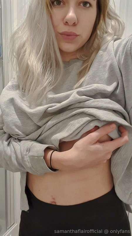 Grey jumper and titties