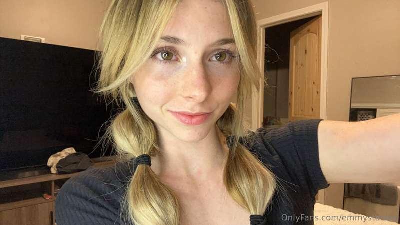 My tongue and your cum are a match made in heaven 👅