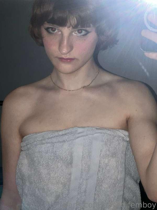 becoming a greek goddess currently