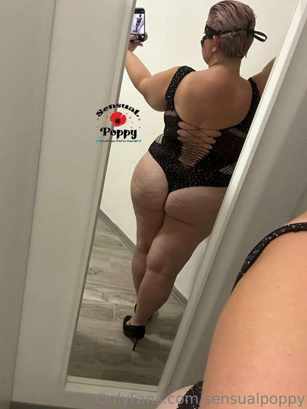 Happy Tuesday guys!!😘