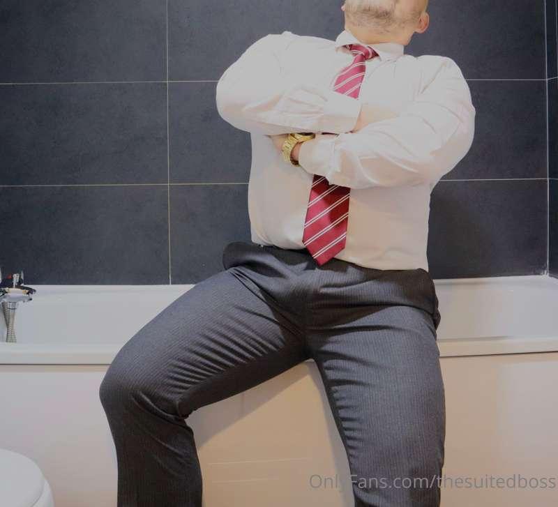 thesuitedboss image #5