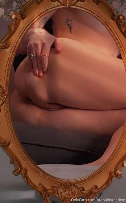 a renaissance picture of my asshole
