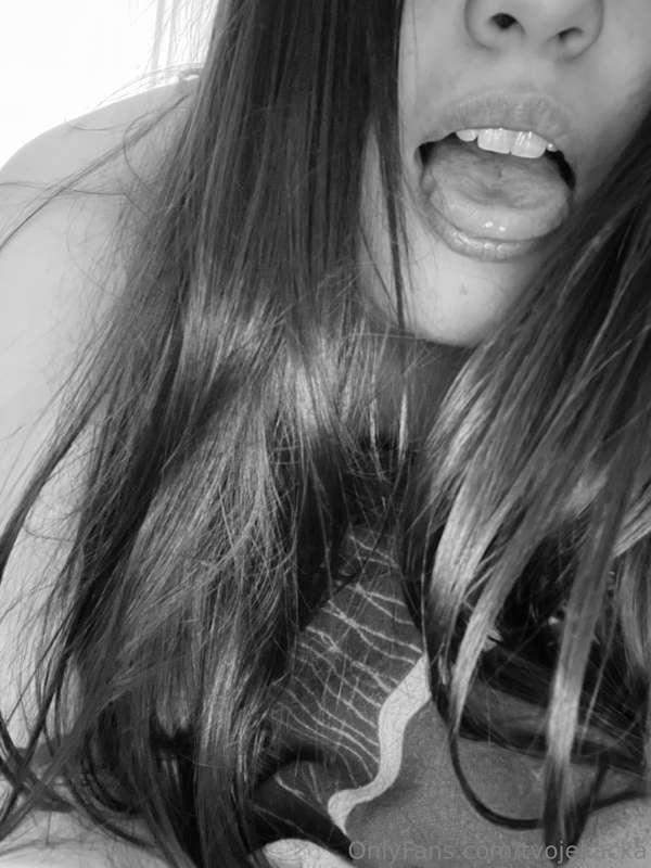 😛