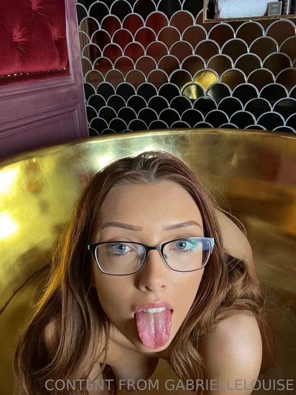 I want you to fuck my mouth