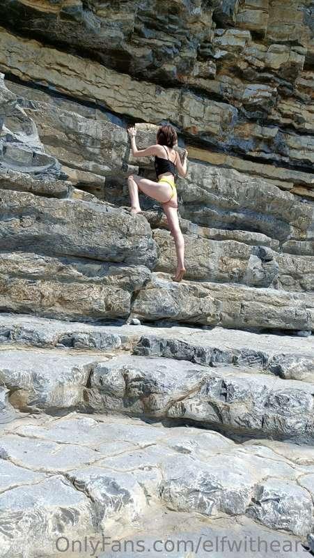 Happy Monday!
One of my favourite activities is climbing and..