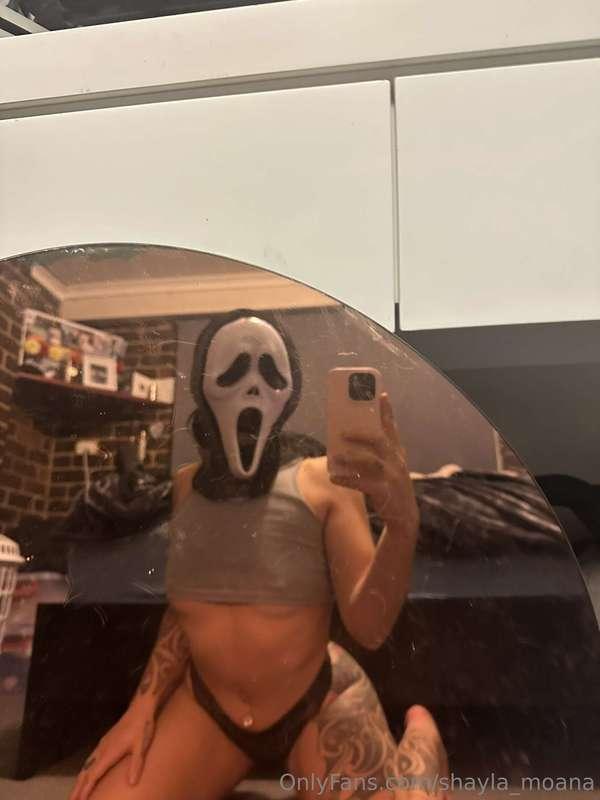 😱