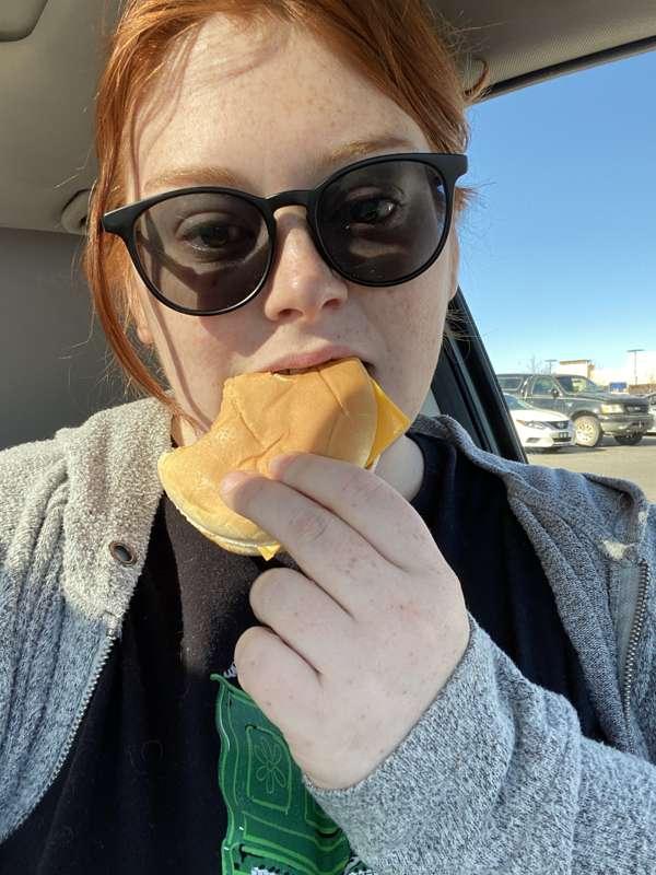 Lunch 2.0 and tight leggings