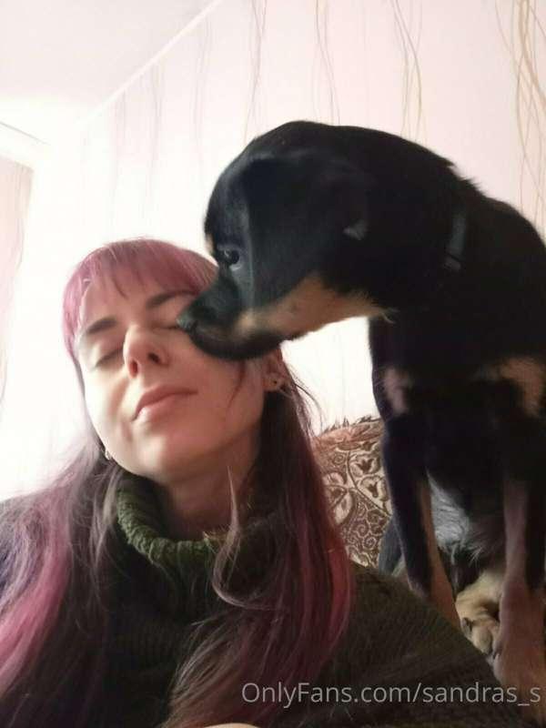 Kiss 🙉🙊