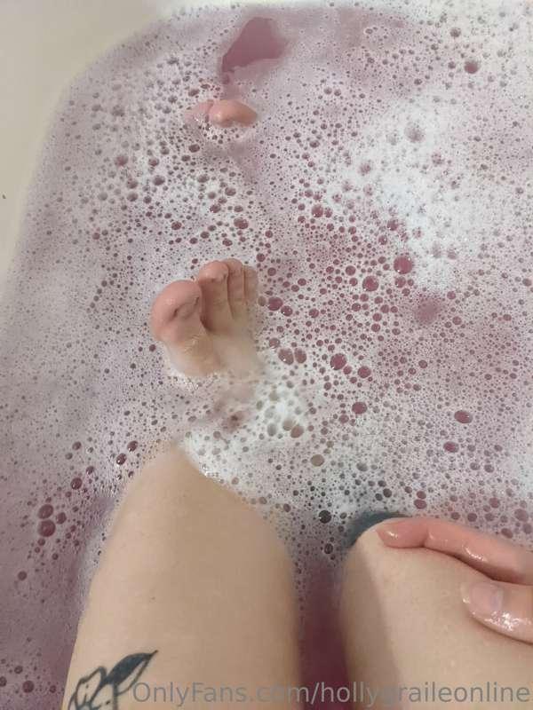 My cute little toes in the bubble bath need some attention t..