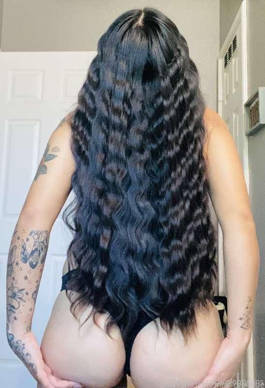 @miss-cee-mae Naturally thick Latina at your service 💋🍑😉