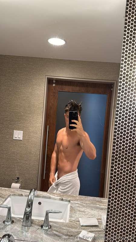 Should I drop the towel? 😜