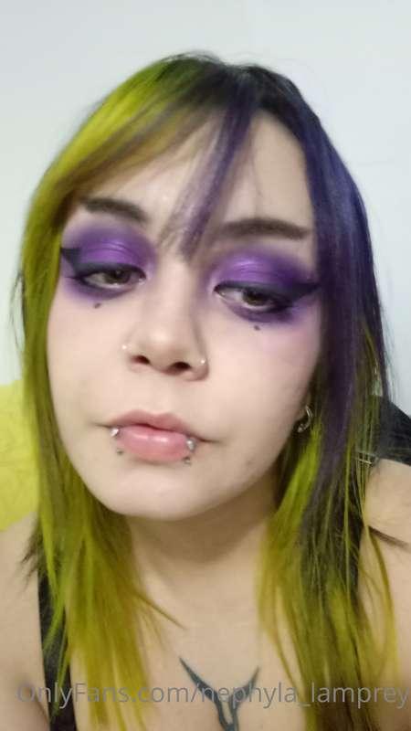 More pics from yesterday cause I looked cute